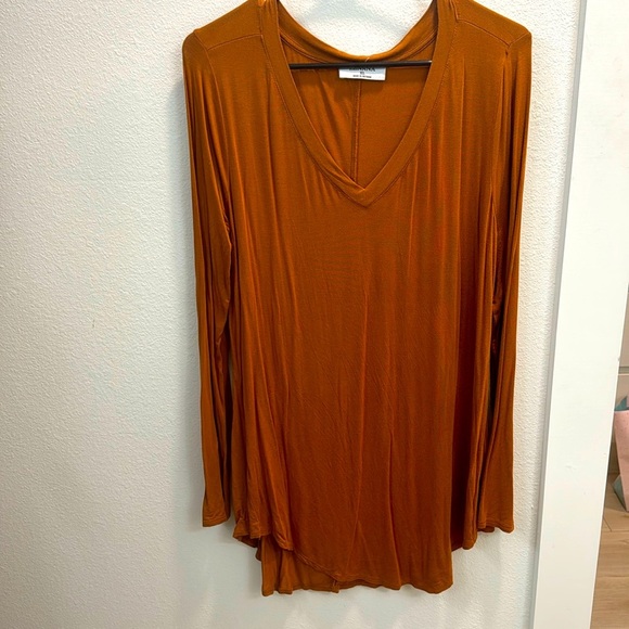 Zenana Outfitters Tops - Long sleeve top